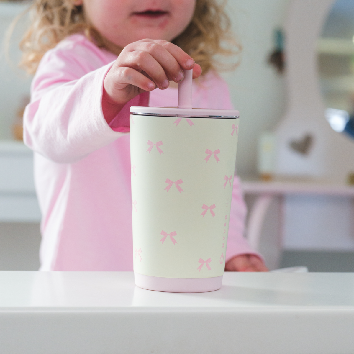 bows-14oz-415ml-k4 EverydayTumbler-Bows-WPI_1.png