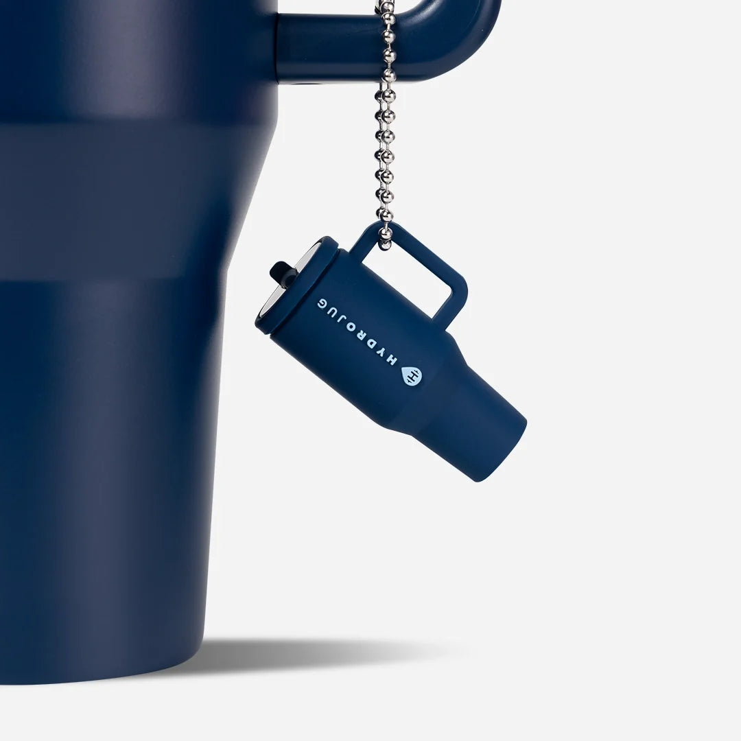 traveler-keychain-u2 Web-TravelerKeychainPhotos-Navy2.webp